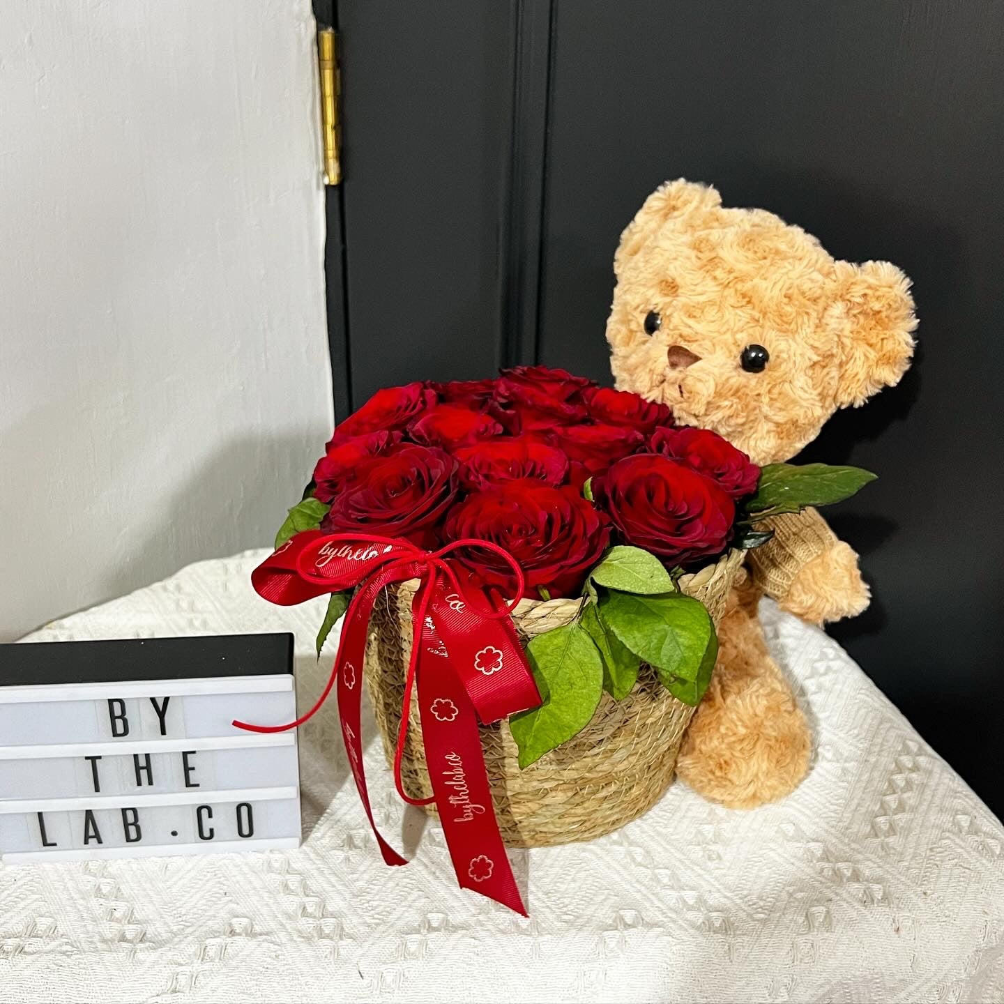 Bear in Love Basket in Fresh Red Roses (Large)