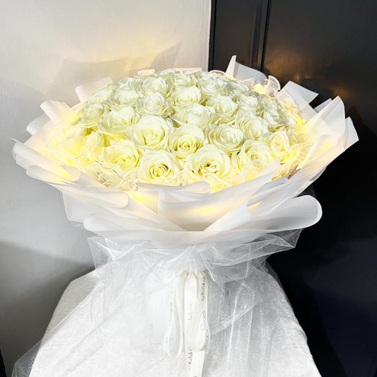 52 Stalks Fresh White Roses in Dreamy White Bouquet