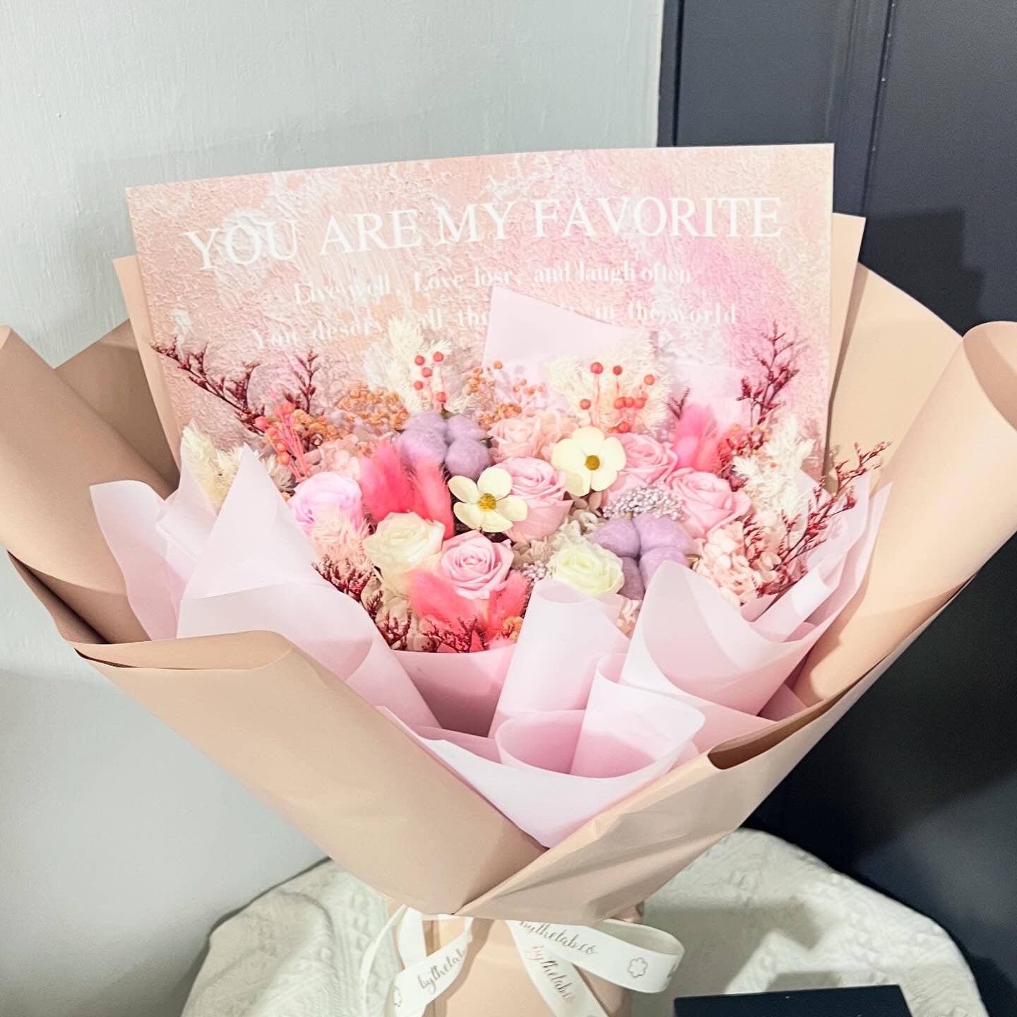 You are my Favorite - Large Preserved Flowers Bouquet (Pink)