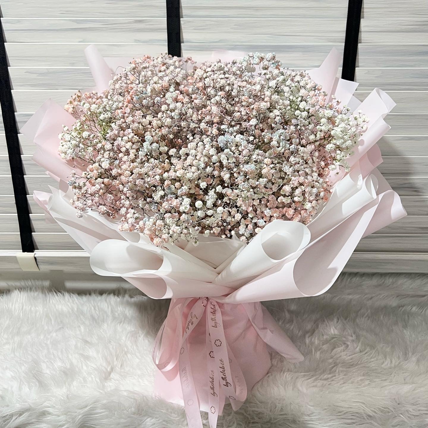 XLarge Fresh Baby Breath Bouquet - Mixed Tones