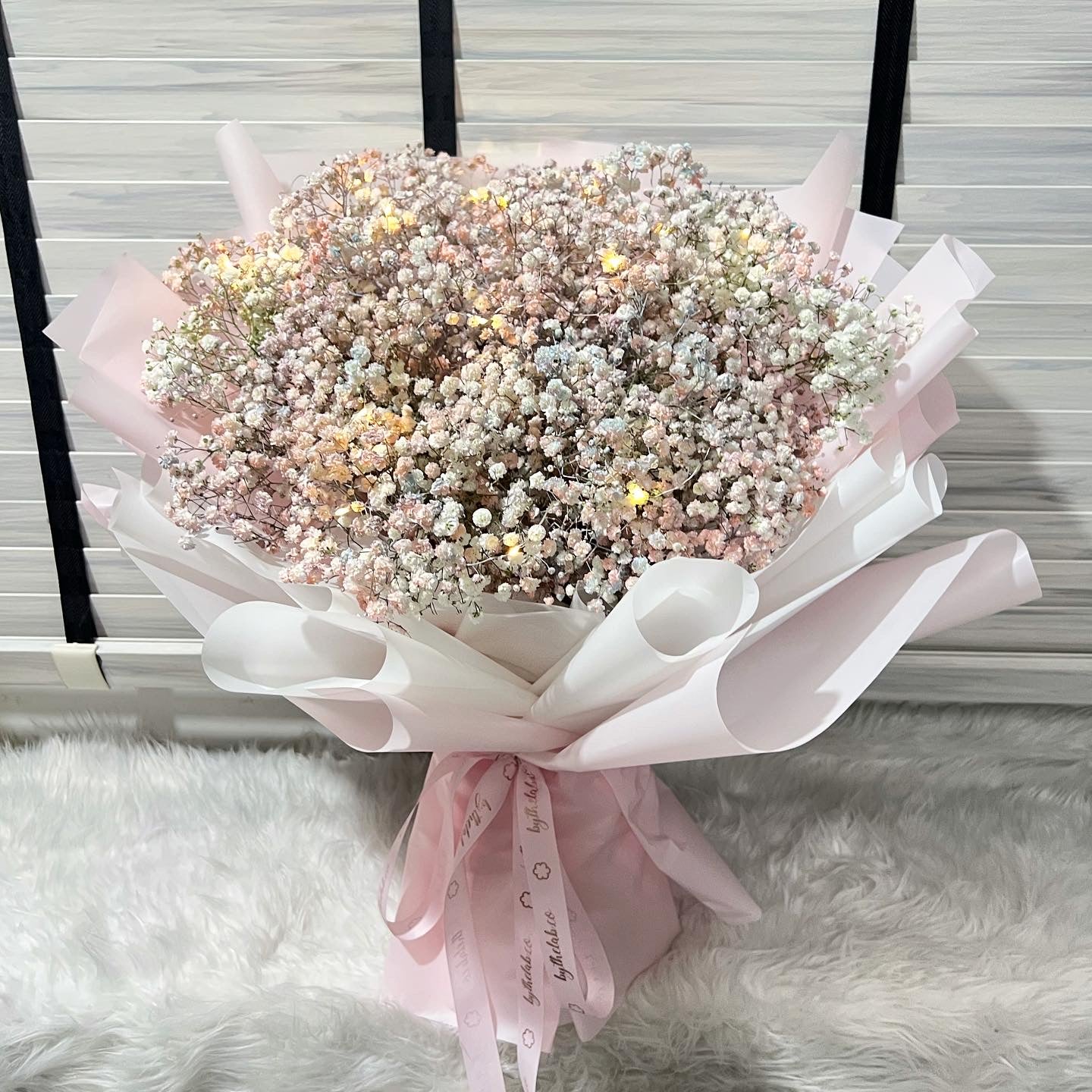 XLarge Fresh Baby Breath Bouquet - Mixed Tones