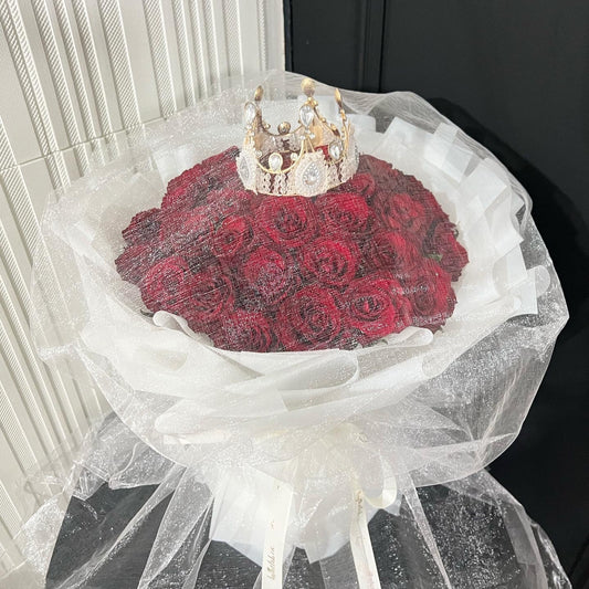 33 Stalks Fresh Red Roses in Dreamy White Bouquet